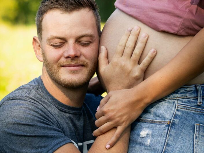 Photographe de grossesse et de naissance maternité - Haute-Savoie - Annecy - Minzier - Genève - photos en studio à Minzier près de Frangy - Val des Usses - Viry - Valleiry - Lac Léman - Thonon les bains - Evian les bains - Photographe de Haute-Savoie, Annecy Photographe maternité