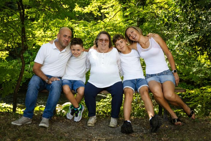 Photographe de portrait en studio à Minzier en Haute-Savoie 74 - photo de mode portrait - Photos Solo - Photo ados et enfants et jeunes Haute-Savoie - Annecy - Minzier - Genève - photos en studio à Minzier près de Frangy - Val des usses - Viry - Valleiry - Lac Léman - Thonon les bains - Evian les bains - Photographe de Haute-Savoie, Annecy Photographe de portraits en Haute-Savoie Photographe portrait Annecy Photographe professionnel près de Genève Séance portrait Haute-Savoie Photographe fine art Photos "fine art", "authentique", "émotion"
