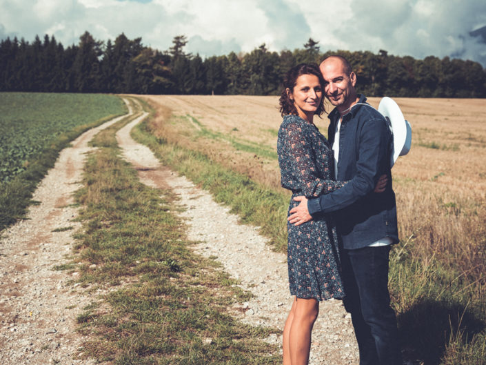 Photographe de portrait en studio à Minzier en Haute-Savoie 74 - photo de mode portrait - Photos Solo - Photo ados et enfants et jeunes Haute-Savoie - Annecy - Minzier - Genève - photos en studio à Minzier près de Frangy - Val des usses - Viry - Valleiry - Lac Léman - Thonon les bains - Evian les bains - Photographe de Haute-Savoie, Annecy Photographe de portraits en Haute-Savoie Photographe portrait Annecy Photographe professionnel près de Genève Séance portrait Haute-Savoie Photographe fine art Photos "fine art", "authentique", "émotion"