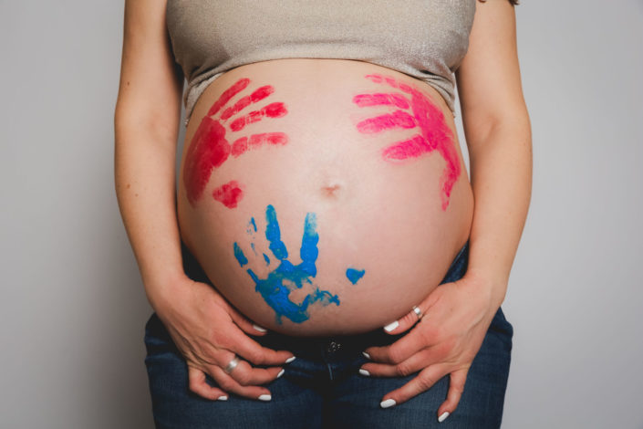 Photographe de grossesse et de naissance maternité - Haute-Savoie - Annecy - Minzier - Genève