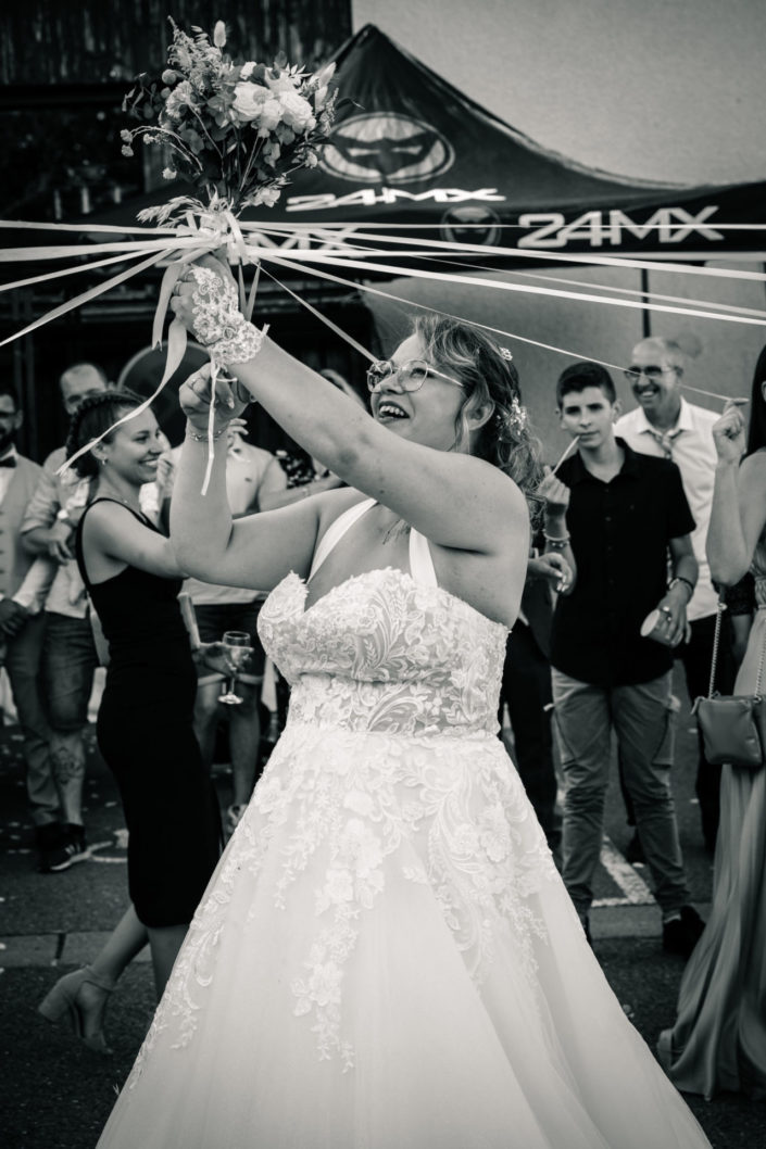 Photographe de mariage - Haute-Savoie - Annecy - Minzier - Genève - photos en extérieur Minzier - Frangy - Val des usses - Viry - Valleiry