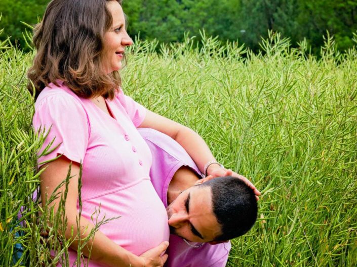 Photographe maternité grossesse – photos futures mamans, futurs parents - Haute-Savoie - Annecy - Minzier - Genève - photos en studio à Minzier près de Frangy - Val des usses - Viry - Valleiry - Lac Léman - Thonon les bains - Evian les bains - Photographe de Haute-Savoie, Annecy