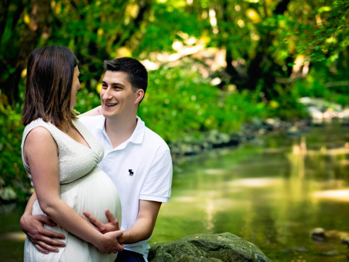 Photographe maternité grossesse – photos futures mamans, futurs parents - Haute-Savoie - Annecy - Minzier - Genève - photos en studio à Minzier près de Frangy - Val des usses - Viry - Valleiry - Lac Léman - Thonon les bains - Evian les bains - Photographe de Haute-Savoie, Annecy