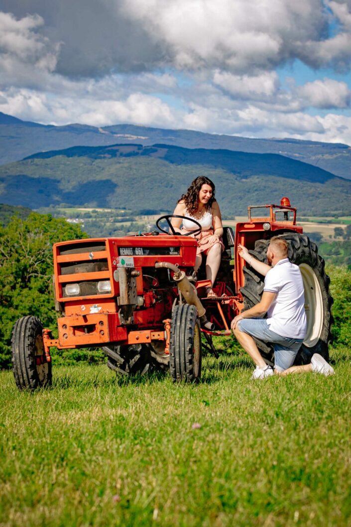 Photographe de mariage - Haute-Savoie - Annecy - Minzier - Genève - photos en extérieur Minzier - Frangy - Val des usses - Viry - Valleiry - photo d'engagement