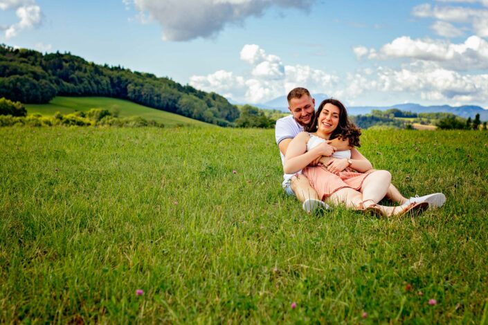 Photographe de mariage - Haute-Savoie - Annecy - Minzier - Genève - photos en extérieur Minzier - Frangy - Val des usses - Viry - Valleiry - photo d'engagement