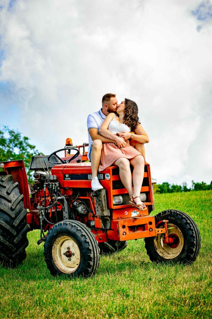 Photographe de mariage - Haute-Savoie - Annecy - Minzier - Genève - photos en extérieur Minzier - Frangy - Val des usses - Viry - Valleiry - photo d'engagement