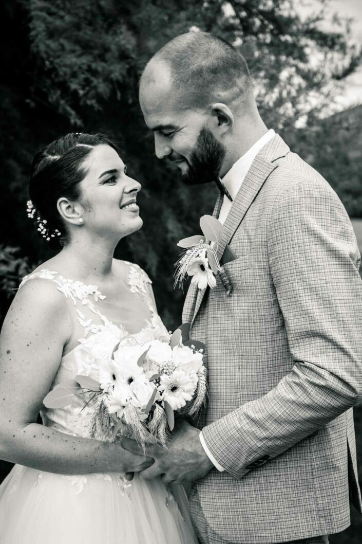 Photographe de mariage - Haute-Savoie - Annecy - Minzier - Genève - photos en extérieur Minzier - Frangy - Val des usses - Viry - Valleiry