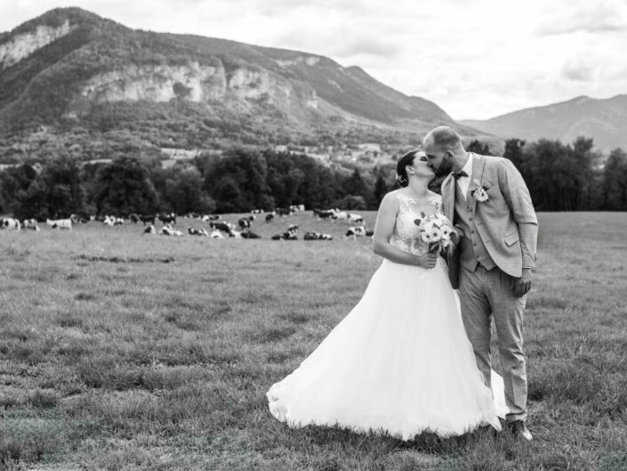 Photographe de mariage - Haute-Savoie - Annecy - Minzier - Genève - photos en extérieur Minzier - Frangy - Val des usses - Viry - Valleiry