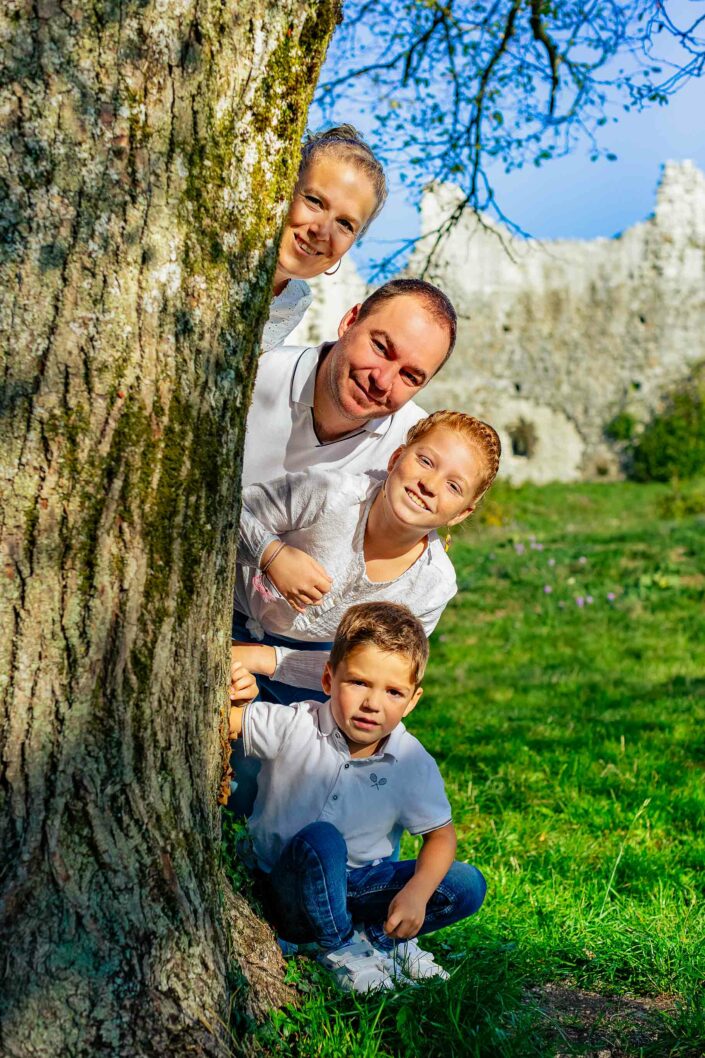 Photographe de portrait - famille - Haute-Savoie - Genève - Minzier - photographe de famille - Chaumont haute savoie