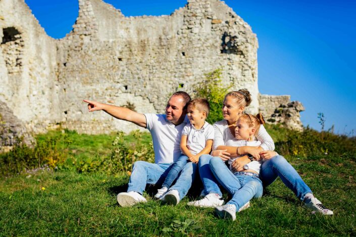 Photographe de portrait - famille - Haute-Savoie - Genève - Minzier - photographe de famille - Chaumont haute savoie