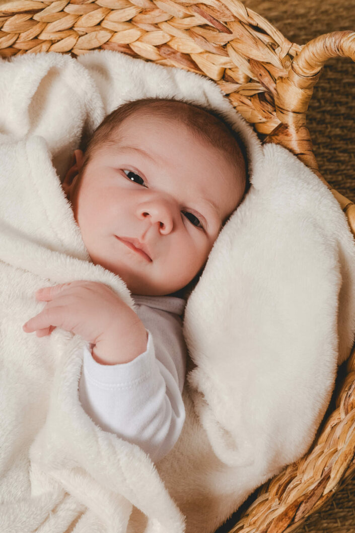 Photographe de grossesse et de naissance maternité - Haute-Savoie - Annecy - Minzier - Genève - photos en studio à Minzier près de Frangy - Val des usses - Viry - Valleiry - Lac Léman - Thonon les bains - Evian les bains - Photographe de Haute-Savoie, Annecy