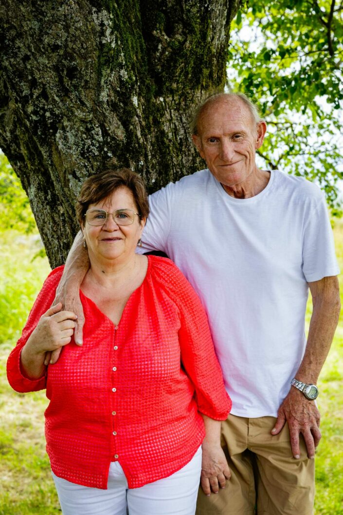 Photographe de portrait en studio à Minzier en Haute-Savoie 74 - photo de mode portrait - Photos Solo - Photo ados et enfants et jeunes Haute-Savoie - Annecy - Minzier - Genève - photos en studio à Minzier près de Frangy - Val des usses - Viry - Valleiry - Lac Léman - Thonon les bains - Evian les bains - Photographe de Haute-Savoie, Annecy Photographe de portraits en Haute-Savoie Photographe portrait Annecy Photographe professionnel près de Genève Séance portrait Haute-Savoie Photographe fine art Photos "fine art", "authentique", "émotion"