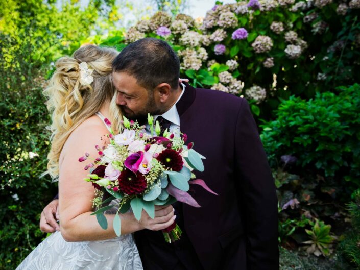 Photographe de mariage basée à Minzier en Haute-Savoie 74 Photographe Annecy - Minzier - Genève - - Val des usses - Viry - Valleiry - Lac Léman - Thonon les bains - Evian les bains - Photographe de Haute-Savoie, Annecy Photographe mariage Haute-Savoie Photographe mariage Annecy Photographe professionnel près de Genève Séance photo couple Lac d’Annecy Reportage mariage naturel et spontané Photographe pour mariage montagne Haute-Savoie Séance engagement Minzier Photographe discret pour mariage Photographe à Minzier Photographe près de Genève pour mariage Photographe événementiel Annecy-Genève