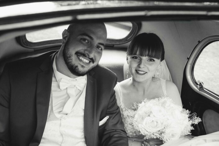 Photographe de mariage basée à Minzier en Haute-Savoie 74 Photographe Annecy - Minzier - Genève - - Val des usses - Viry - Valleiry - Lac Léman - Thonon les bains - Evian les bains - Photographe de Haute-Savoie, Annecy Photographe mariage Haute-Savoie Photographe mariage Annecy Photographe professionnel près de Genève Séance photo couple Lac d’Annecy Reportage mariage naturel et spontané Photographe pour mariage montagne Haute-Savoie Séance engagement Minzier Photographe discret pour mariage Photographe à Minzier Photographe près de Genève pour mariage Photographe événementiel Annecy-Genève