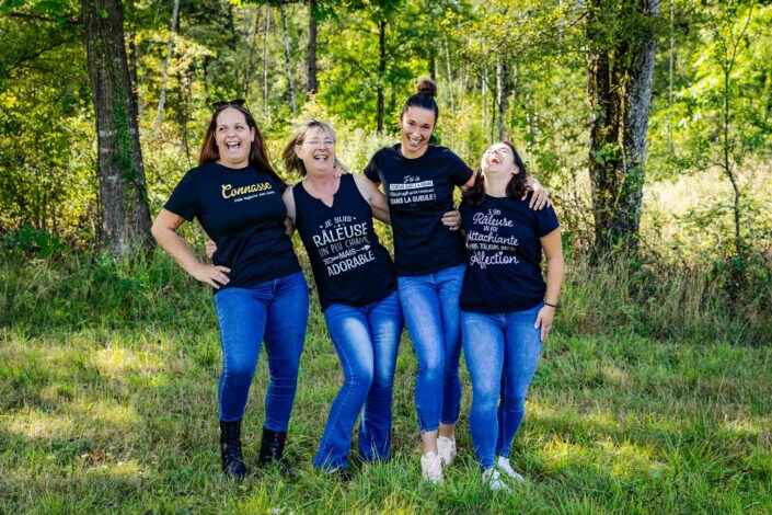 Photographe de portrait en studio à Minzier en Haute-Savoie 74 - photo de mode portrait enfant - Photos Solo - Photo ados et enfants et jeunes Haute-Savoie - Annecy - Minzier - Genève - photos en studio à Minzier près de Frangy - Val des usses - Viry - Valleiry - Lac Léman - Thonon les bains - Evian les bains - Photographe de Haute-Savoie, Annecy Photographe de portraits en Haute-Savoie Photographe portrait Annecy Photographe professionnel près de Genève Séance portrait Haute-Savoie Photographe fine art Photos "fine art", "authentique", "émotion" - Photographe de famille en Haute-savoie Annecy Genève